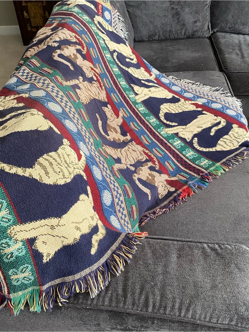 Crown Crafts Woven Cats Patterned Throw Blanket in Navy, Cream, Red & Green EUC - Picture 5 of 14